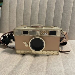 Kate Spade Spice Things Up Camera Crossbody (2017)
